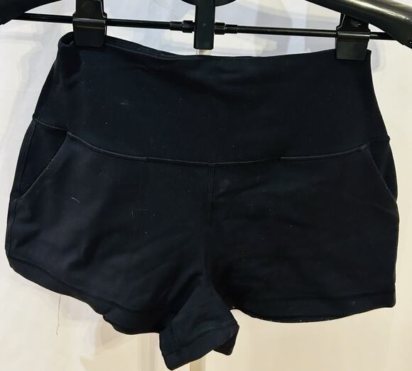 lululemon athletica Pants - Lululemon Black Shorts Women's size 4